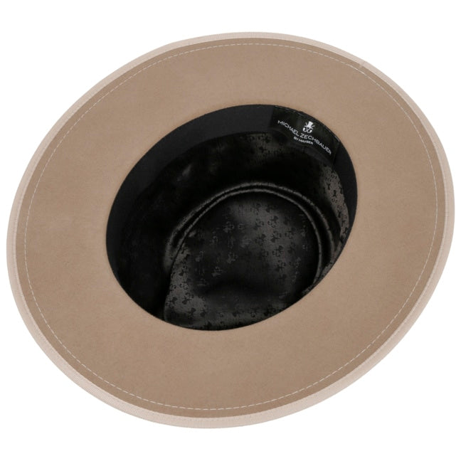 Velvet Traveller Hat